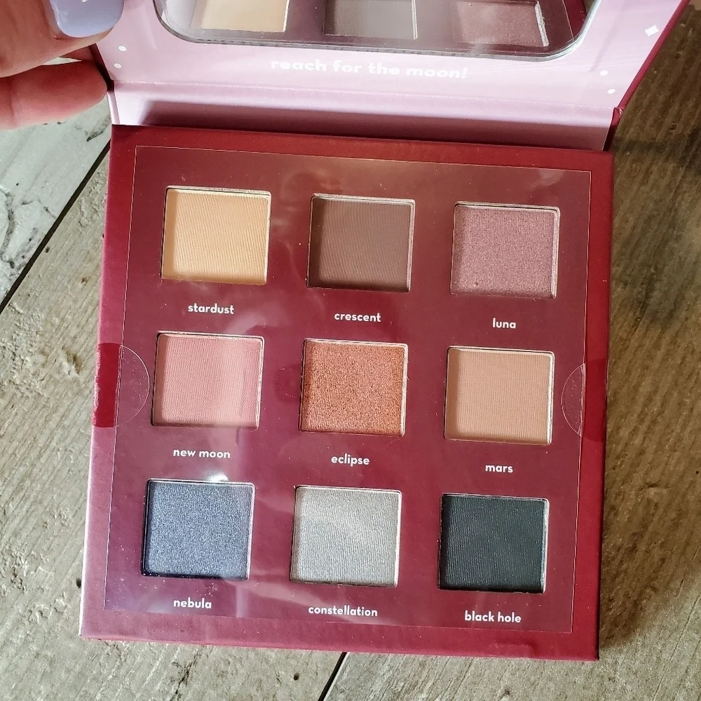 NWT The Crème Shop Moonlit Eyeshadow Palette Brand New
